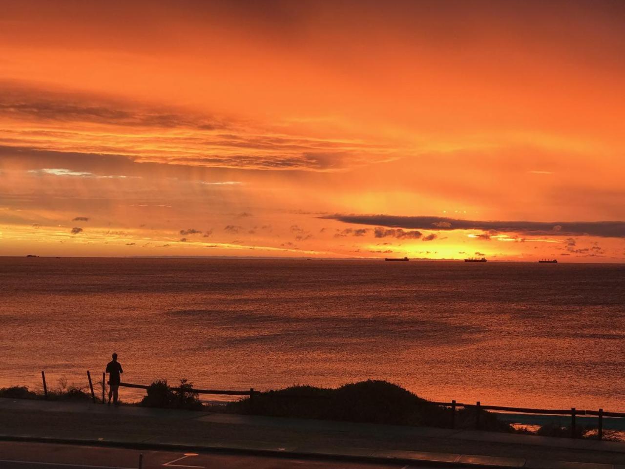 Cottesloe Beachfront Ocean View Apartment Perth Zewnętrze zdjęcie